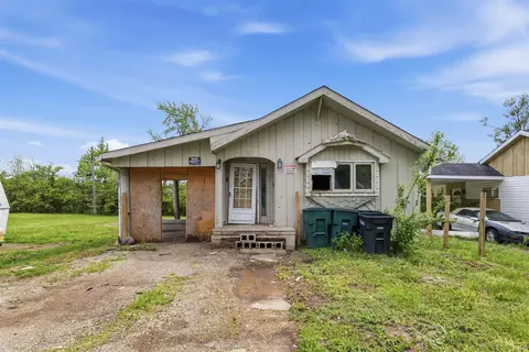 1513 E Cromer Ave, Muncie, IN 47303