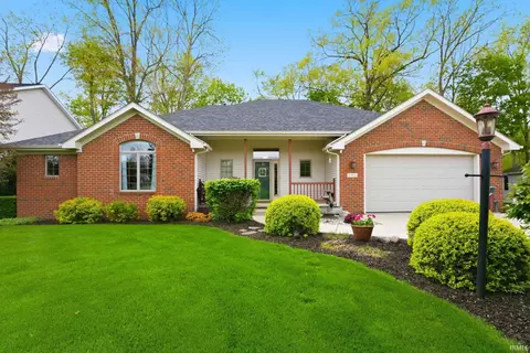 2902 Briardale Dr, Fort Wayne, IN 46825