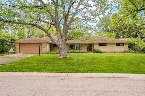 3028 Kingsley Dr, Fort Wayne, IN 46815