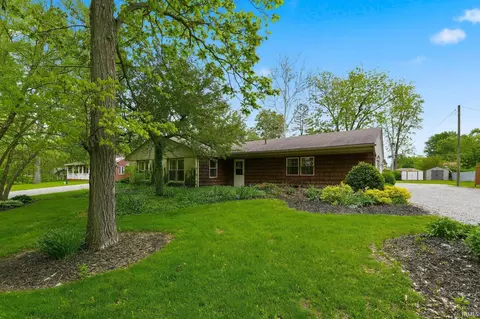 1818 Westgate Dr, Fort Wayne, IN 46808