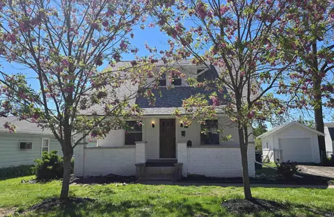 2907 Mcarthur Dr, Fort Wayne, IN 46809