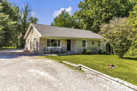 937 W 6th St, Jasper, IN 47546