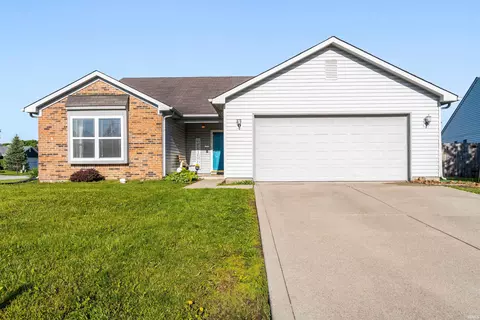 3002 Beachwalk Ln, Kokomo, IN 46902