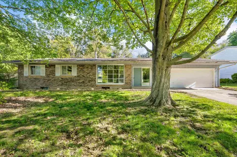 22907 Elm Dr, Elkhart, IN 46516
