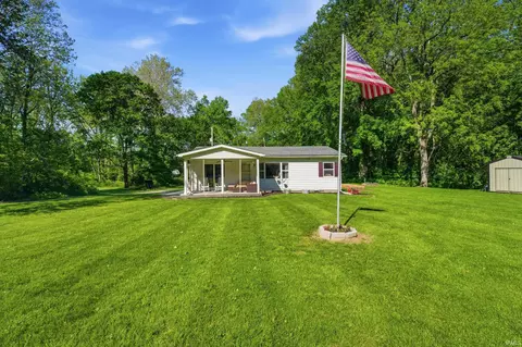 5733 Us 421, Rossville, IN 46065