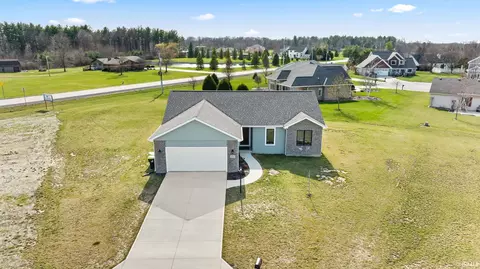 334 Cottonwood Ct, Markle, IN 46770
