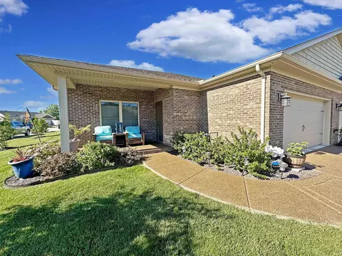 5115 Paddock Dr, Evansville, IN 47715
