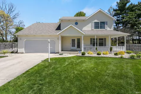 10460 Covey Ct, Granger, IN 46530