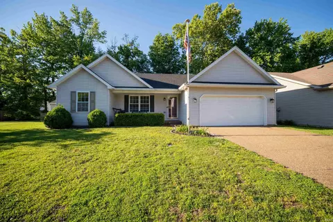 510 Riecken Dr, Evansville, IN 47711