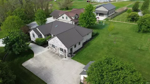 57051 County Road 33, Middlebury, IN 46540