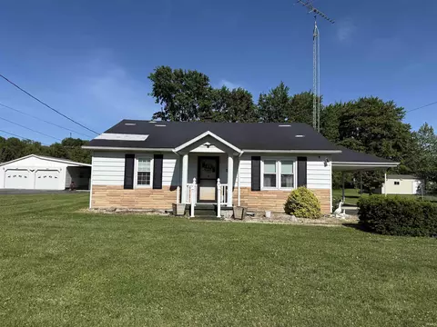 407 N West St, Odon, IN 47562
