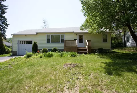 2408 E 8th St, Bloomington, IN 47408
