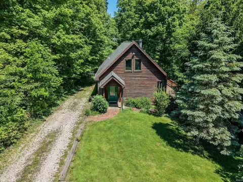 1056 W Burma Rd, Bloomington, IN 47404
