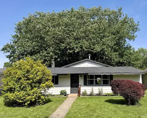 809 Greenwich Rd, Lafayette, IN 47905