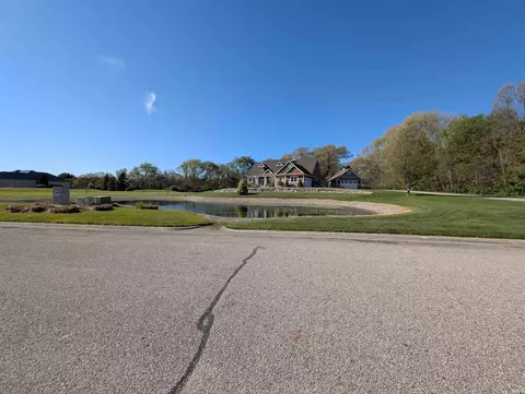 29591 Lakefield Ct, Elkhart, IN 46514