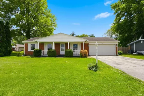 922 E Monroe St, Decatur, IN 46733