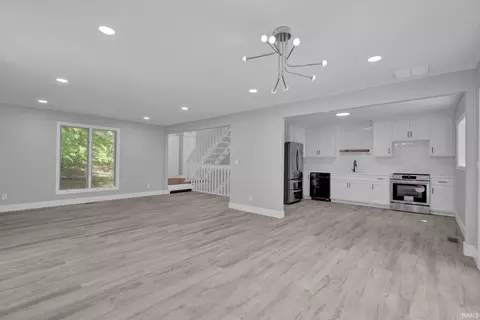 Living - 7380 E Salt Creek Dr, Bloomington, IN 47401 photo 2 of 2