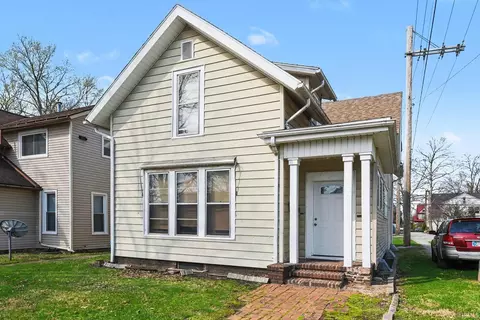 313 S 7th St, Goshen, IN 46528