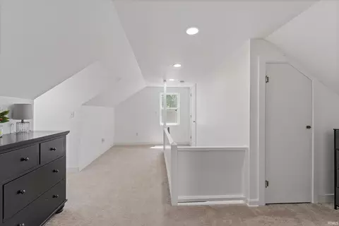 Entry Way - 706 Jackson St, Walkerton, IN 46574 photo 3 of 4