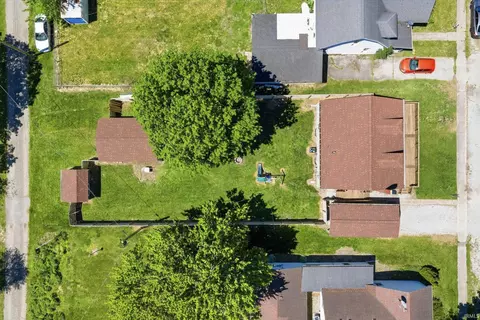 View/Area - 706 Jackson St, Walkerton, IN 46574 photo 2 of 2