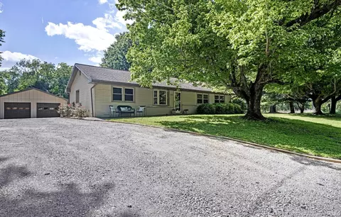 14400 Browning Rd, Evansville, IN 47725