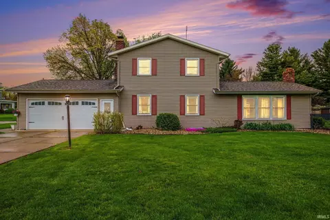 3004 Marshwood Rd, Goshen, IN 46528