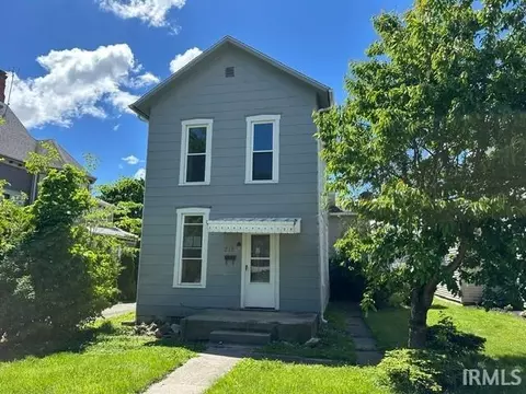 212 E Washington St, Bluffton, IN 46714