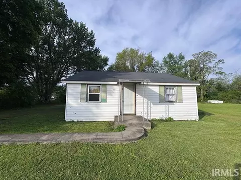211 W Pearl St, Dunkirk, IN 47336