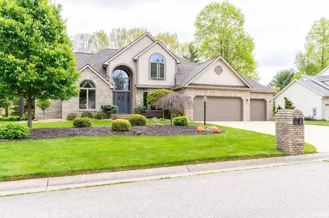 58860 River Forest Dr, Goshen, IN 46528