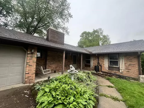 4601 Summer Dr, Anderson, IN 46012