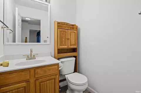 Bath - 12291 W Deerfield Loop, Delphi, IN 46923 photo 1 of 4
