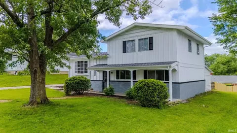 642 Fairway Dr, Wabash, IN 46992
