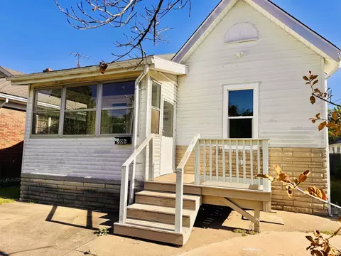 706 Madison Ave, Evansville, IN 47713