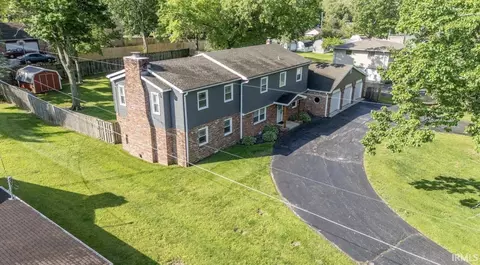 2201 Eastbrook Dr, Kokomo, IN 46902