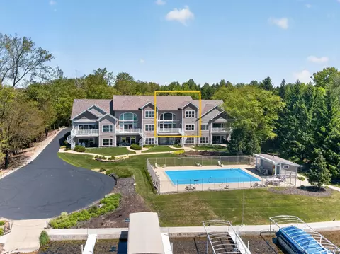 8732 E Smith Dr #E3, Syracuse, IN 46567