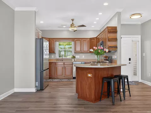 Kitchen - 8732 E Smith Dr #E3, Syracuse, IN 46567 photo 1 of 3