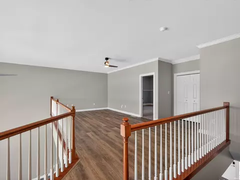 Living - 8732 E Smith Dr #E3, Syracuse, IN 46567 photo 6 of 7