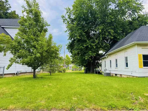 1218 S Linwood Ave, Evansville, IN 47713
