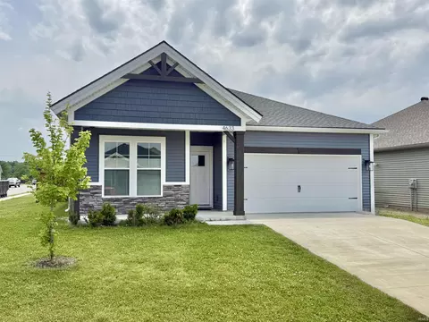 4633 Chelsmford Dr, Newburgh, IN 47630