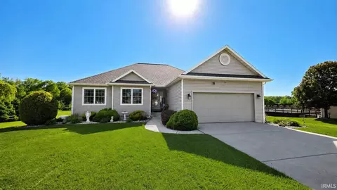 3388 S Coulter Creek Dr, La Porte, IN 46350