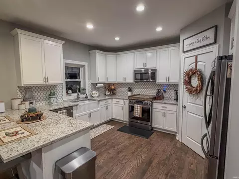 Kitchen - 1104 E Short Dr, Knox, IN 46534 photo 1 of 2