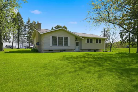 4360 W Orland Rd, Angola, IN 46703
