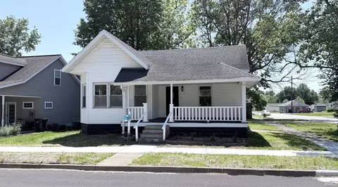 401 S 6th St, Petersburg, IN 47567