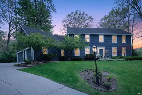 17652 Village Trace Ct, Granger, IN 46530