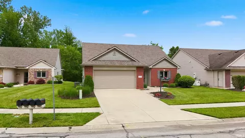 2014 Cortland Ln, Kendallville, IN 46755