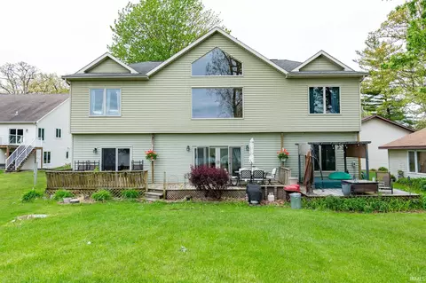 50818 Cornwall Rd, Bristol, IN 46507