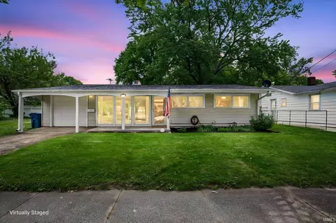412 8th St, Covington, IN 47932