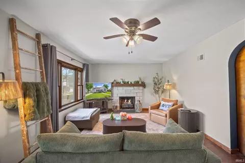 Living - 305 E 3rd St, Brookston, IN 47923 photo 1 of 2