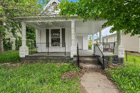 Exterior - 118 Mcclellan St, Windfall, IN 46076 photo 3 of 6