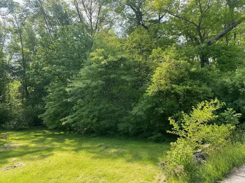 3000 N Blk N Benton Rd, Muncie, IN 47304